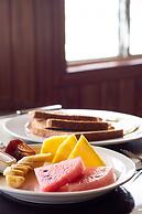 Mar Inn Bed & Breakfast