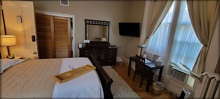 Inn at the Agora