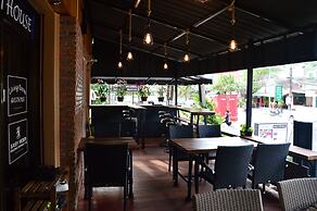 Living Room Guesthouse