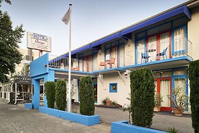 Baileys Motel