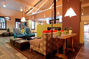Hilton Garden Inn Burlington Downtown