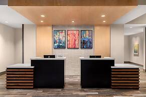 Hilton Garden Inn Burlington Downtown