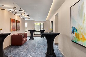 Hilton Garden Inn Burlington Downtown