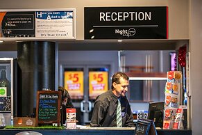 Nightcap at Hendon Hotel