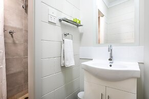 Nightcap at Hendon Hotel