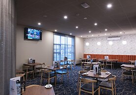 Nightcap at Hendon Hotel