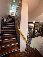 Nightcap at Hendon Hotel