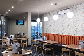 Nightcap at Hendon Hotel