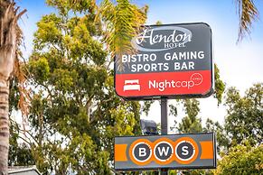 Nightcap at Hendon Hotel