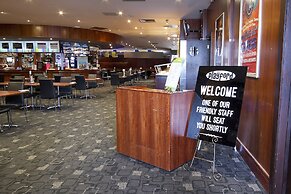 Nightcap at Playford Tavern