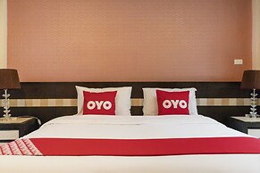 OYO 358 Rattana Residence Thalang