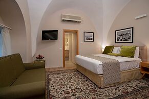 The Sephardic House