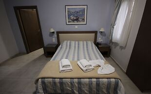 Philoxenia Hotel