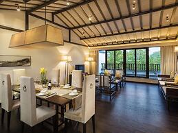 Banyan Tree Huangshan