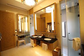 Banyan Tree Huangshan