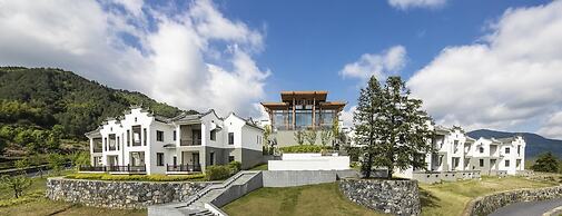 Banyan Tree Huangshan