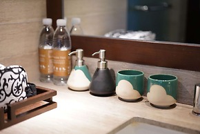 Banyan Tree Huangshan