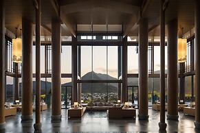 Banyan Tree Huangshan