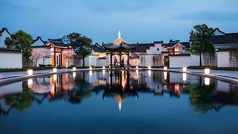 Banyan Tree Huangshan