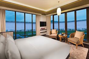 Banyan Tree Huangshan
