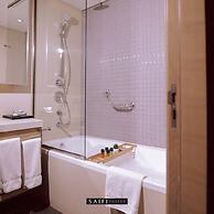 Saifi Suites Hotel
