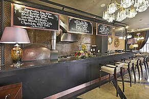 Amaroossa Grande Bekasi