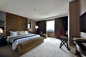 Amaroossa Grande Bekasi