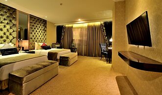 Amaroossa Grande Bekasi