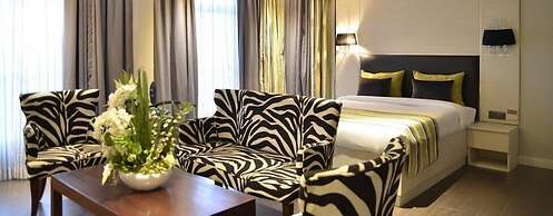 Cloud Hotel & Suites