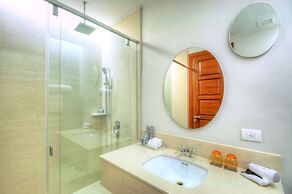 One One Bangkok Hotel