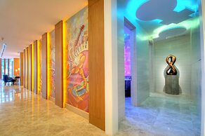 One One Bangkok Hotel