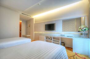 One One Bangkok Hotel