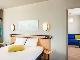 Aparthotel Adagio Access Paris Massy Gare TGV