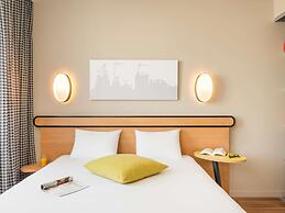 Aparthotel Adagio Access Paris Massy Gare TGV