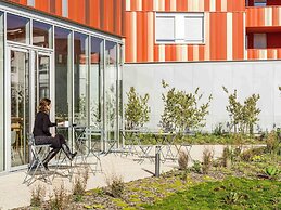 Aparthotel Adagio Access Paris Massy Gare TGV