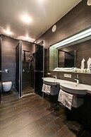 Bartolomeo Best River Resort