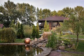 Bartolomeo Best River Resort