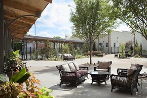 The Inn at the Crossroads