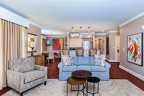 The Inn at the Crossroads