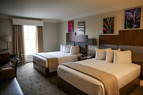 The Inn at the Crossroads