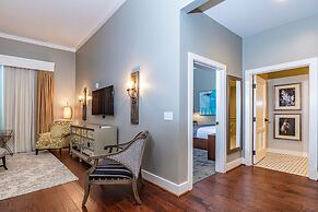 The Inn at the Crossroads