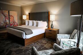 The Inn at the Crossroads