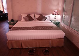 Excel Capital Hotel
