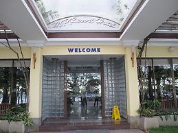 Mae Pim Resort Hotel