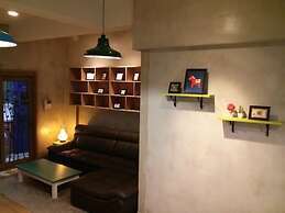 Popcorn Hostel Nampodong