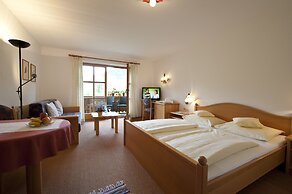 Landhotel Maiergschwendt by DEVA