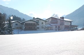 Landhotel Maiergschwendt by DEVA
