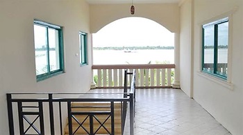 Excel River View Hotel