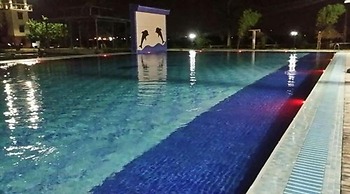 Excel River View Hotel