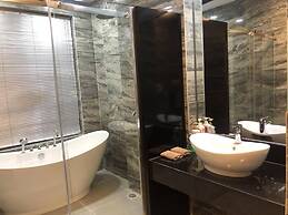 Excel River View Hotel